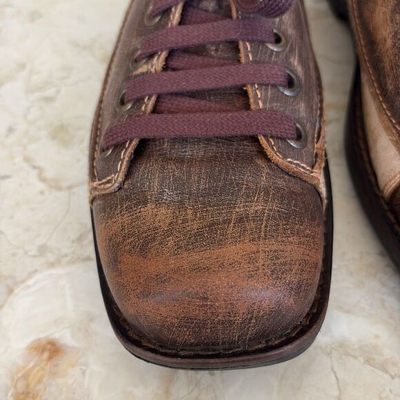John Fluevog Tough Loves  Fondly Distressed Leather Lace Up Shoes - Picture 9 of 15